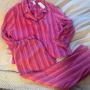 Cozy Pink Striped Women's Pajama Set